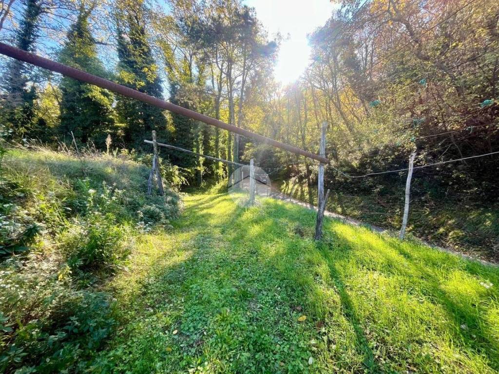 Terreno a Rivoli veronese in Strada della Rocca - Foto 5