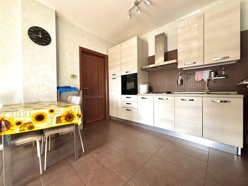 Appartamento a Guidonia montecelio in Via Luigi Gabelli - Foto 5