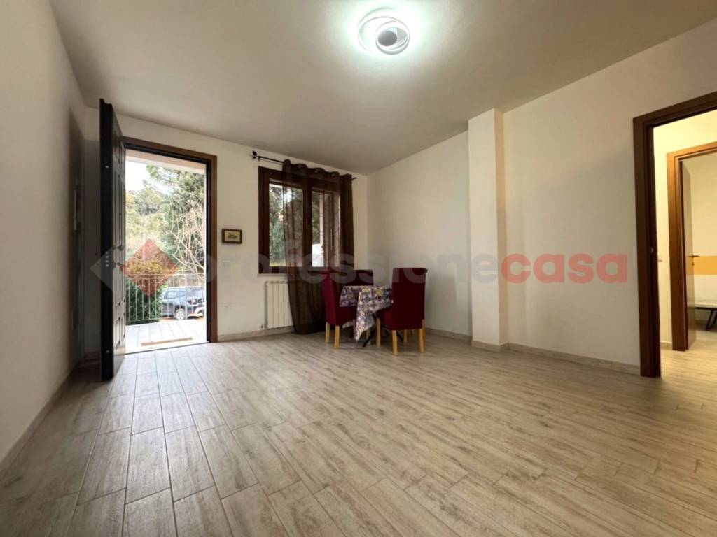 Appartamento a Rosignano marittimo in Via Giuseppe Cantini - Foto 4