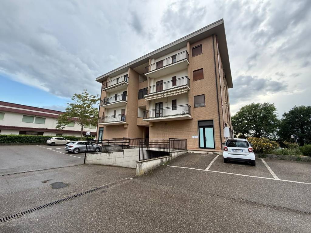 Appartamento a Viterbo in Via Tarconte, 30 - Foto 2