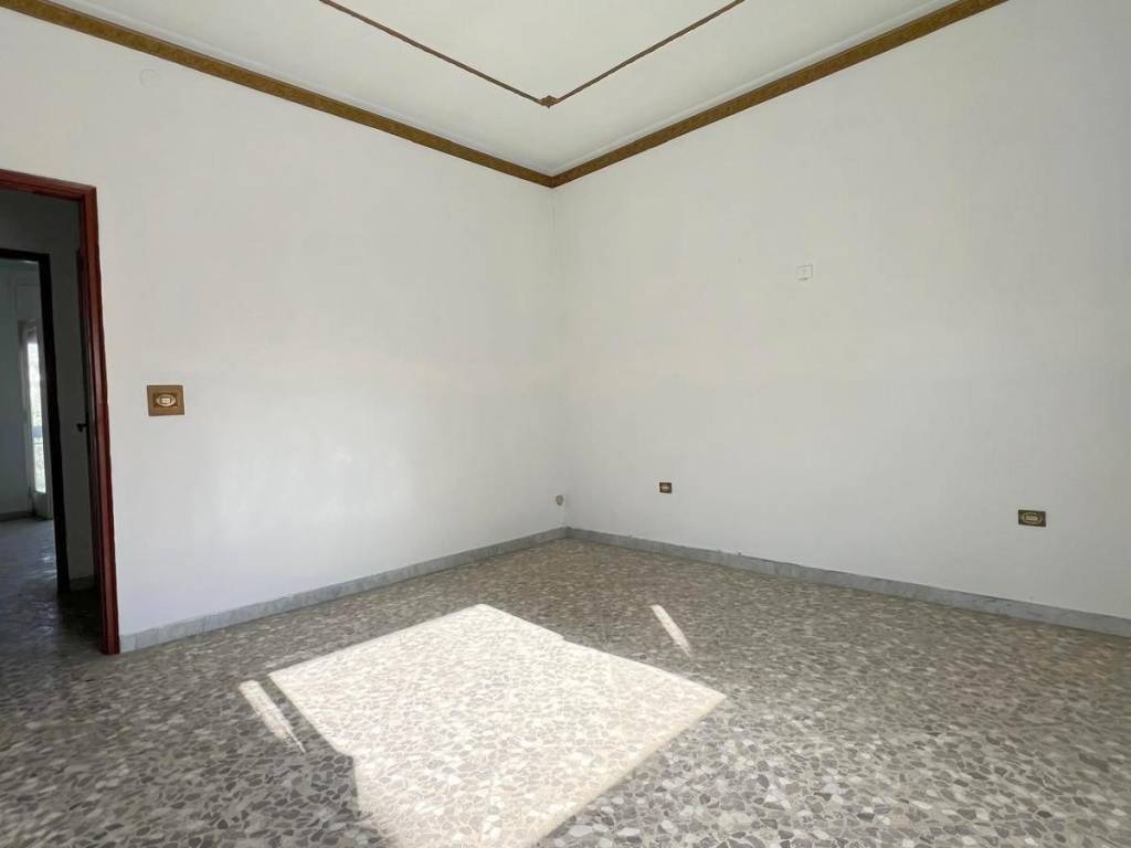 Appartamento a Ceglie messapica in Via Mercadante - Foto 2