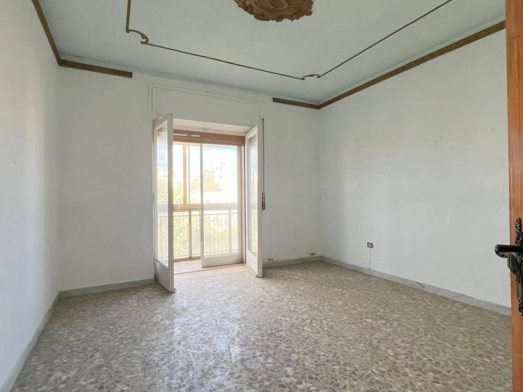 Appartamento a Ceglie messapica in Via Mercadante - Foto 5