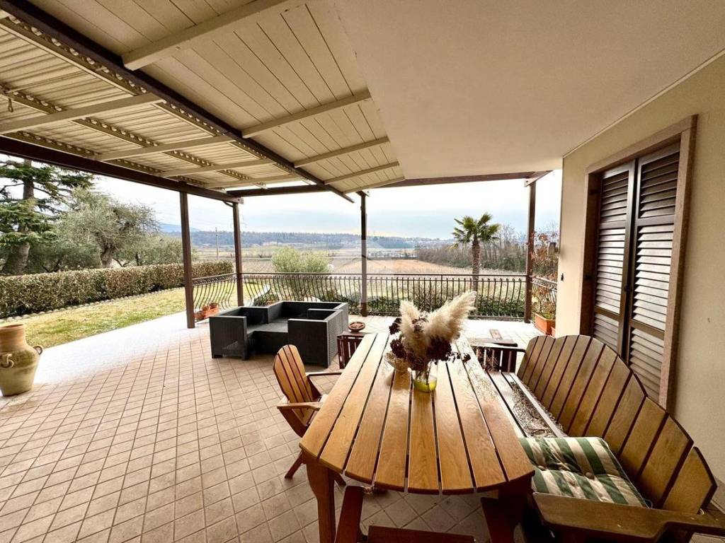 Villa a Caprino veronese in Via Androna, 158 - Foto 3