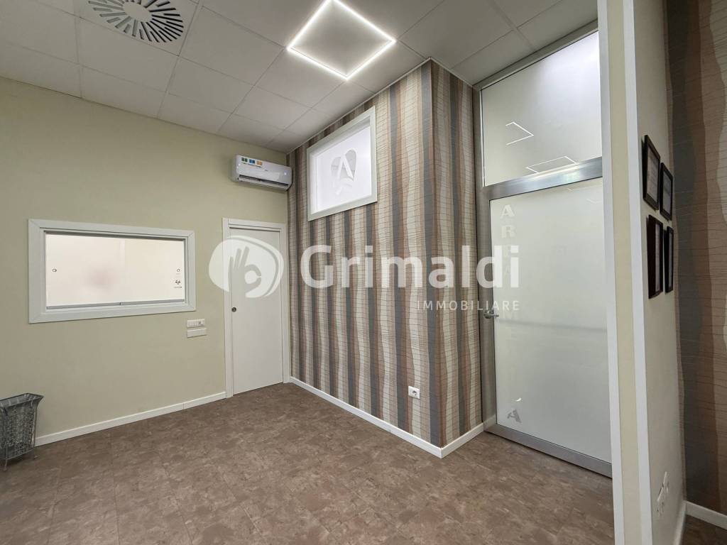 Immobile a Salerno in Corso Giuseppe Garibaldi, 33 - Foto 5
