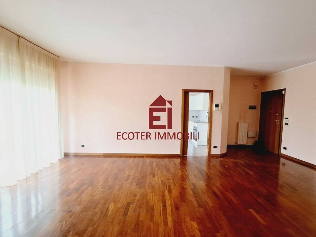 Appartamento a Rimini in Viale Nazario Sauro - Foto 2