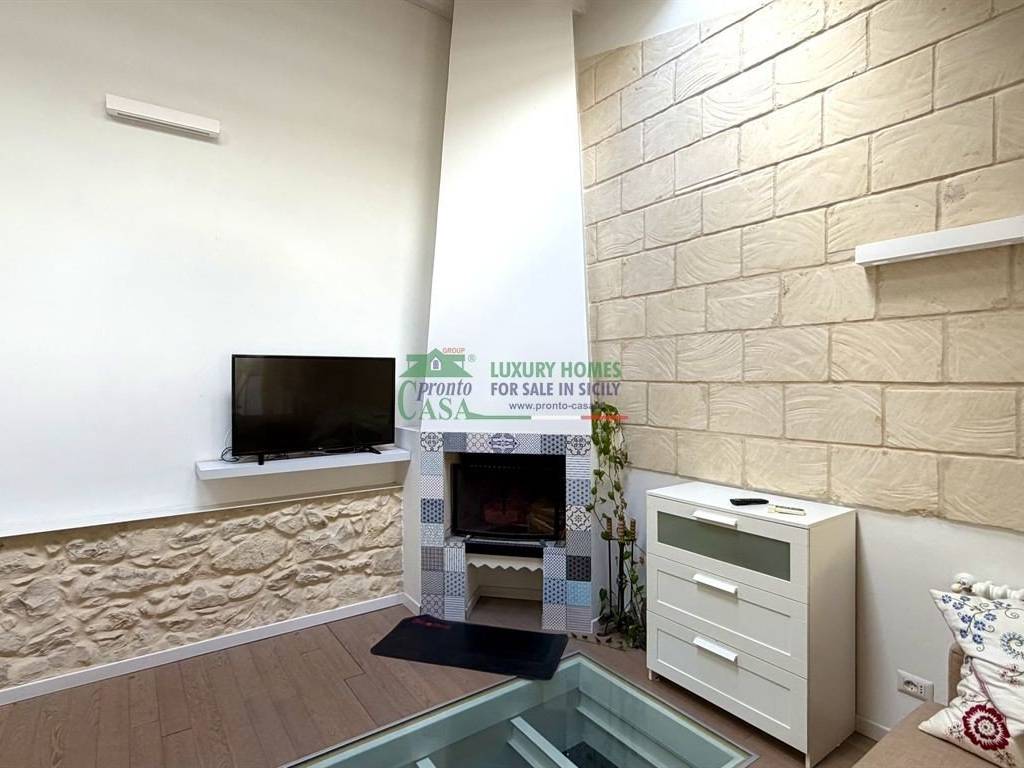 Casa indipendente a Ragusa in VIA RUGGERO SETTIMO - Foto 5