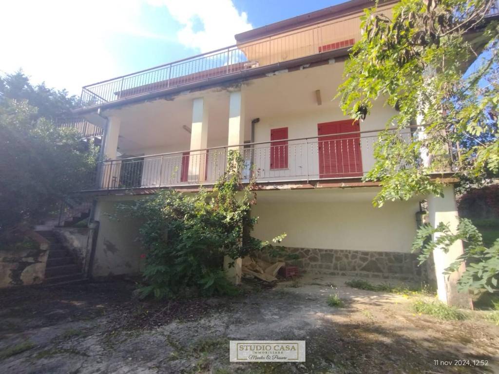 Villa a Castellabate in Strada Provinciale Adolfo Cilento - Foto 5