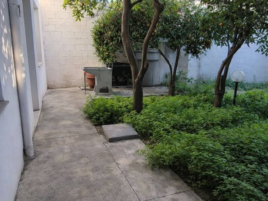 Villa a Monserrato in Via San Sebastiano - Foto 3
