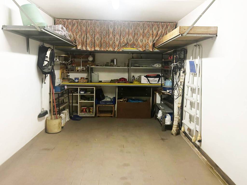 Box / garage a Cesano boscone in Via Don Giovanni Minzoni, 21 - Foto 4
