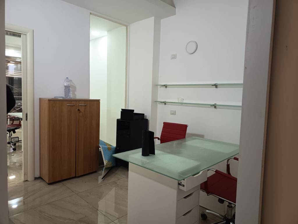 Immobile a Salerno in Corso Vittorio Emanuele - Foto 4