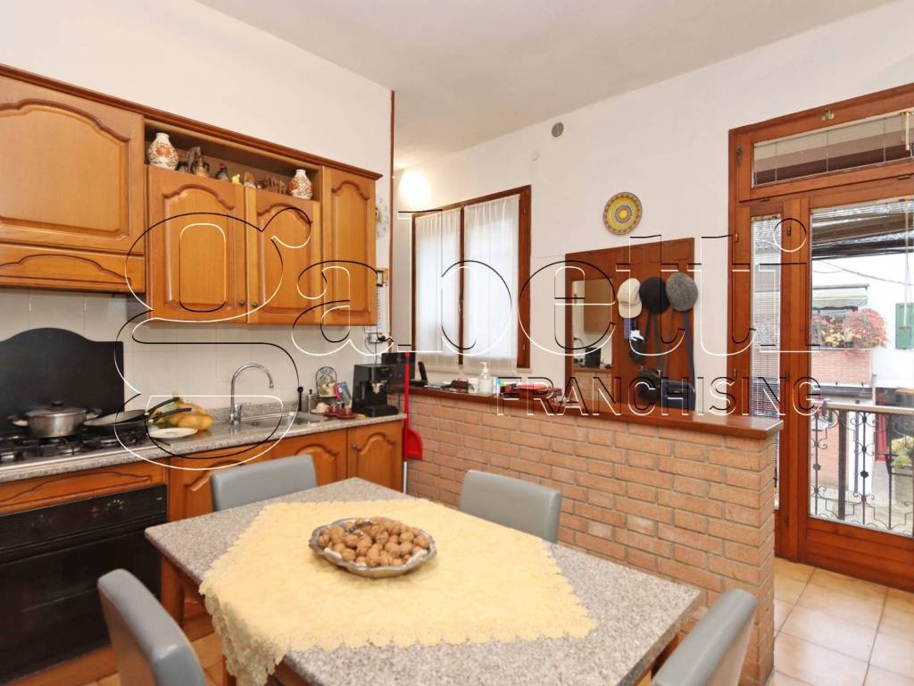 Casa indipendente a Ferrara in Via Formignana - Foto 2