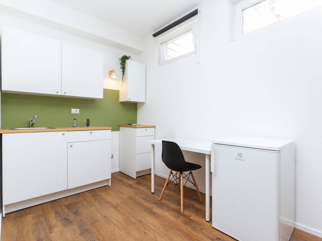 Appartamento a Grugliasco in Viale Bruno Radich, 21 - Foto 4