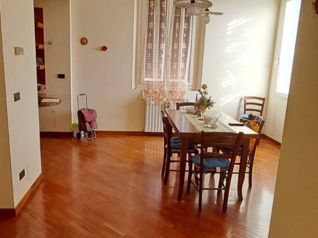 Appartamento a Livorno in Viale Italia - Foto 4