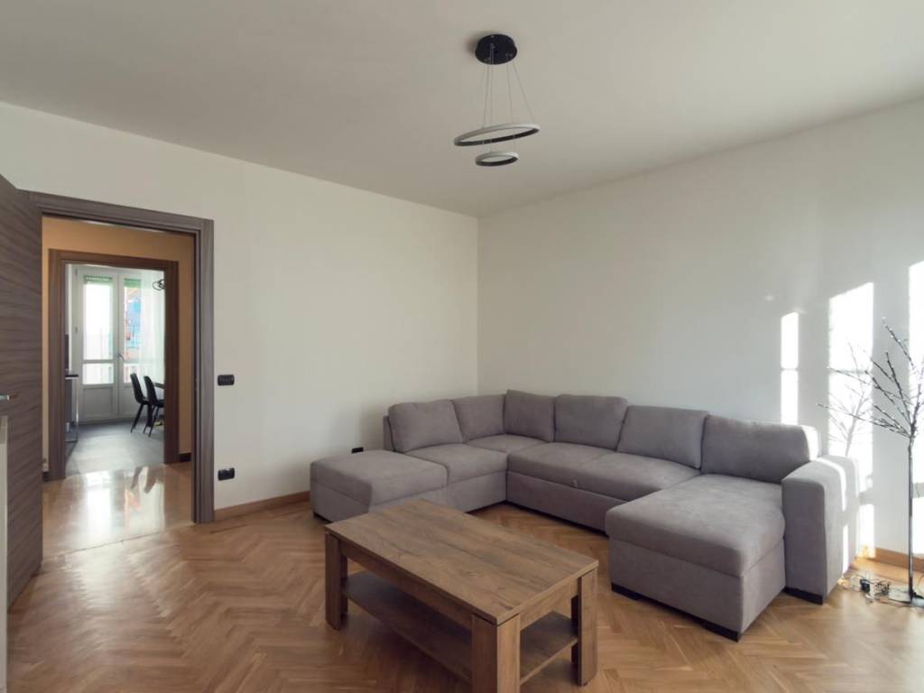 Appartamento a Ivrea in Corso Massimo d'Azeglio - Foto 2