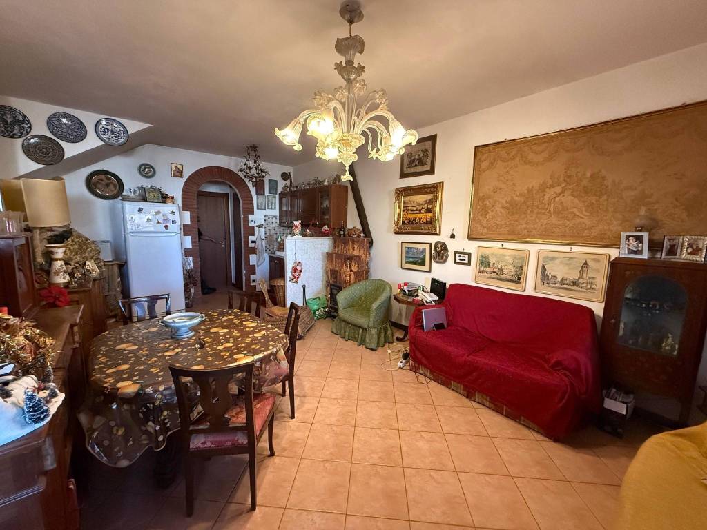 Villetta a schiera a Guidonia montecelio in Via Casal Bianco, 376 - Foto 3