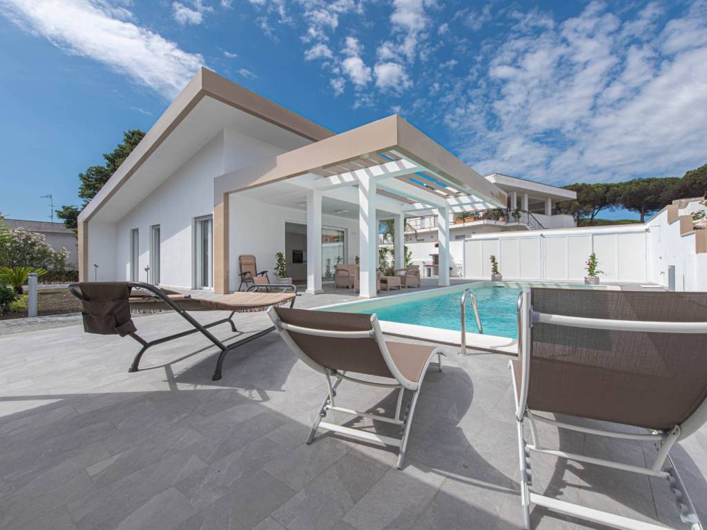Villa a Terracina in Lido Mare della Tranquillità - Foto 4