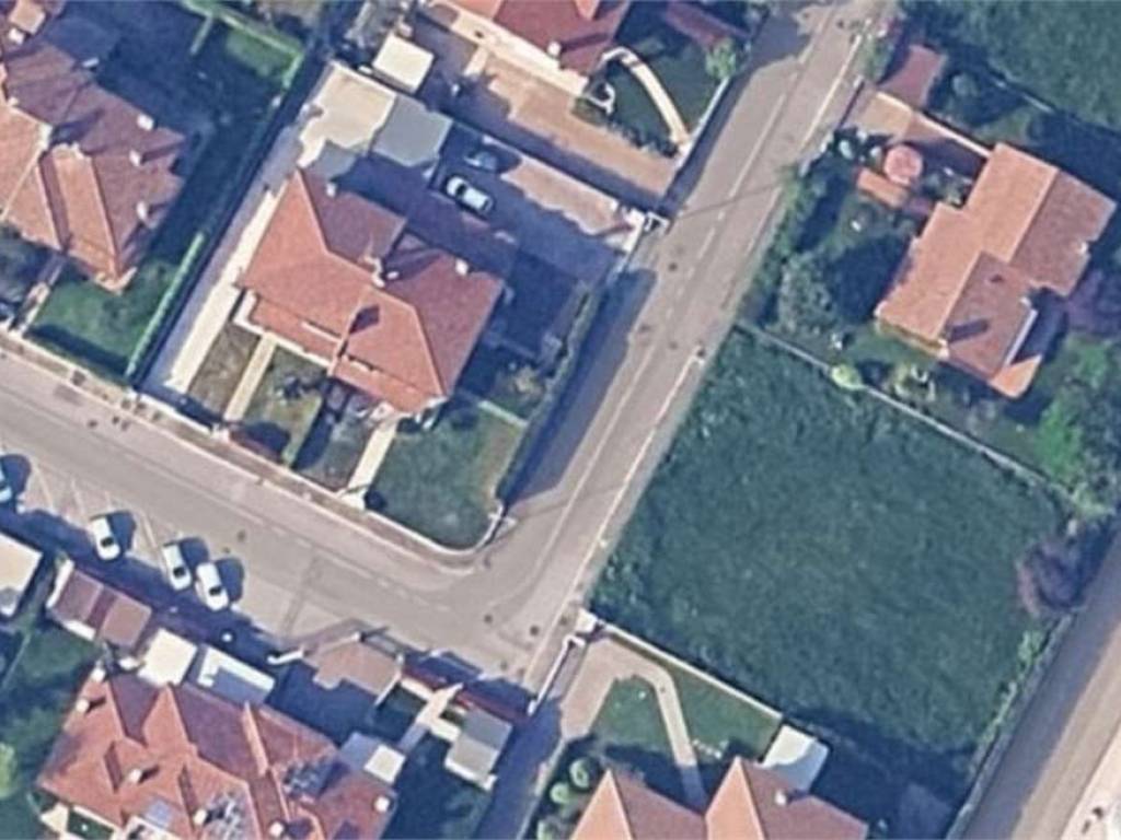 Terreno a Vazzola in Via Armando Diaz - Foto 2