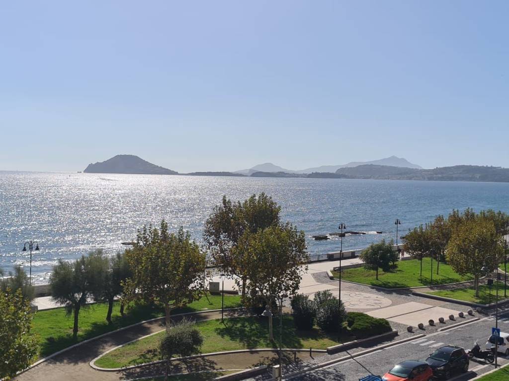 Appartamento a Pozzuoli in Corso Umberto I - Foto 2