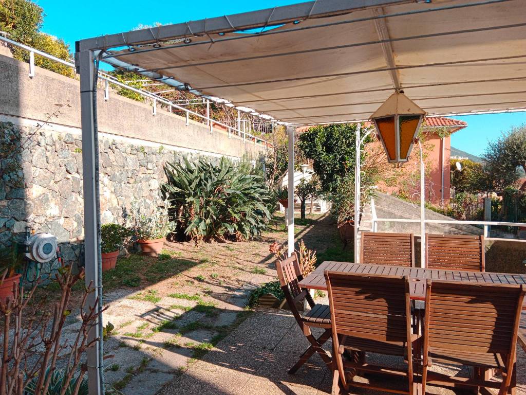 Appartamento a Arenzano in Via Migliarini - Foto 5