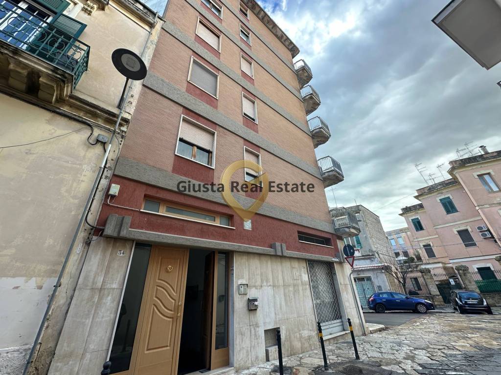 Appartamento a Brindisi in Via Santa Margherita, 34 - Foto 2