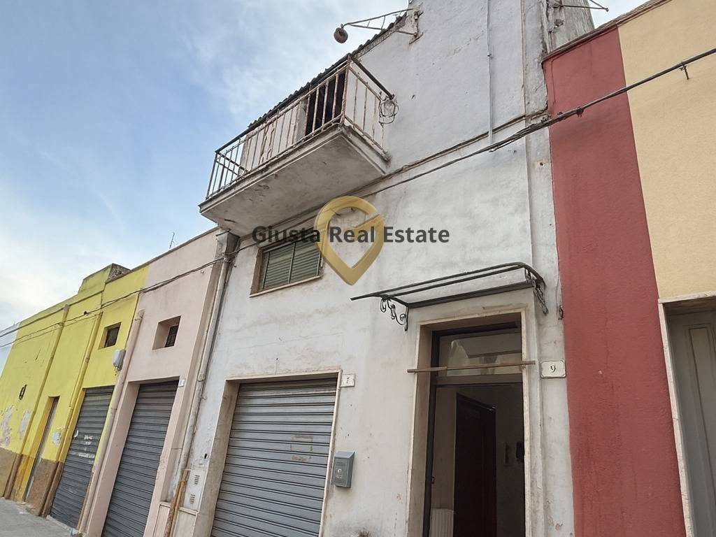 Casa indipendente a Latiano in via ippolito, 7 - Foto 2