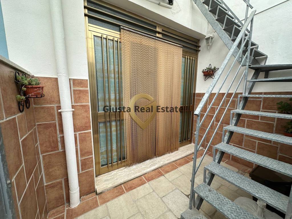 Casa indipendente a Torchiarolo in Via Capri - Foto 2