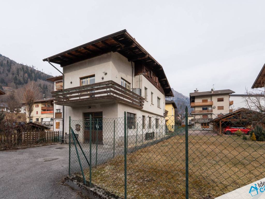 Villa a Primiero san martino di castrozza in Viale Piave - Foto 2