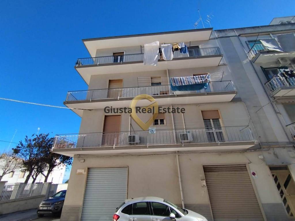 Appartamento a Ostuni in Via Rimini, 5 - Foto 2