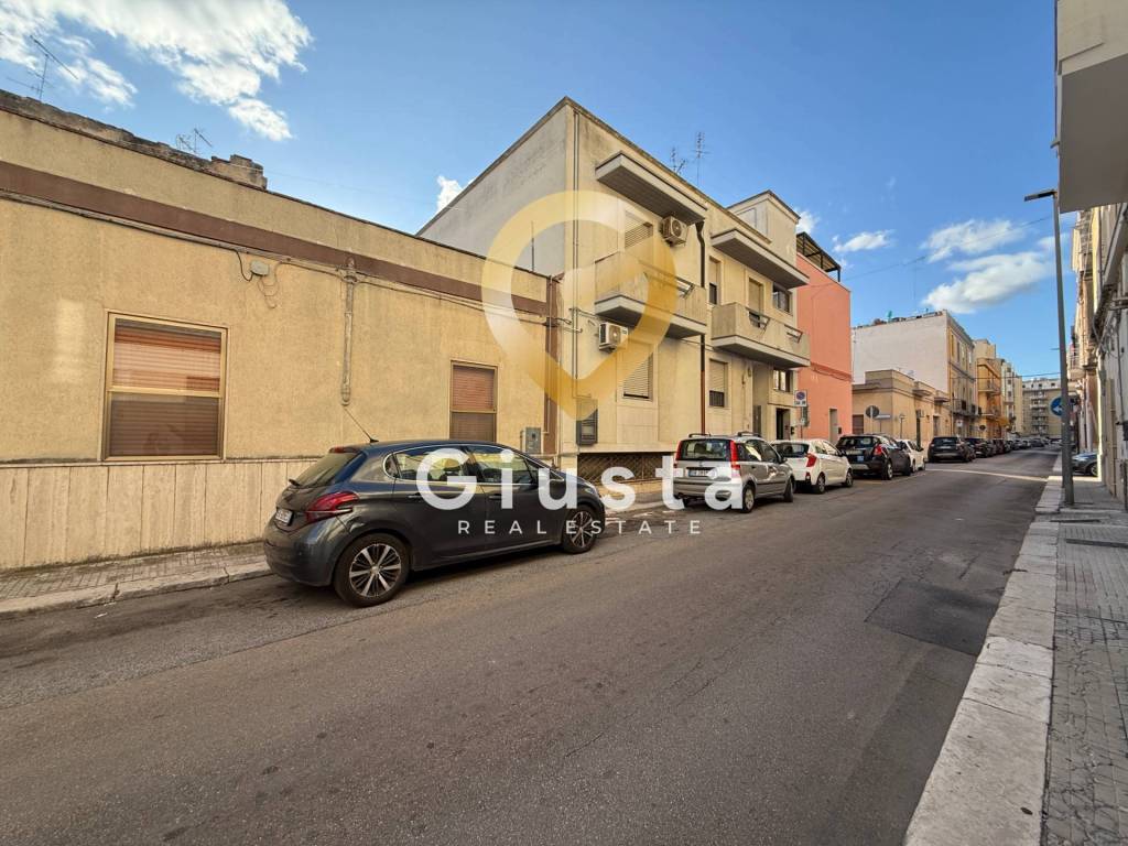 Casa indipendente a Brindisi in Via Monte San Michele, 31 - Foto 3
