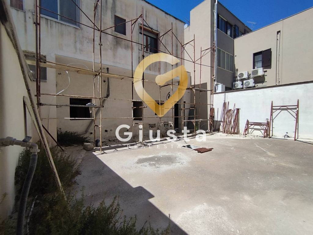 Casa indipendente a Brindisi in Via Mecenate, 51 - Foto 4