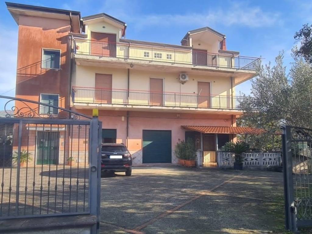 Appartamento a Giffoni sei casali in Via Serroni - Foto 3