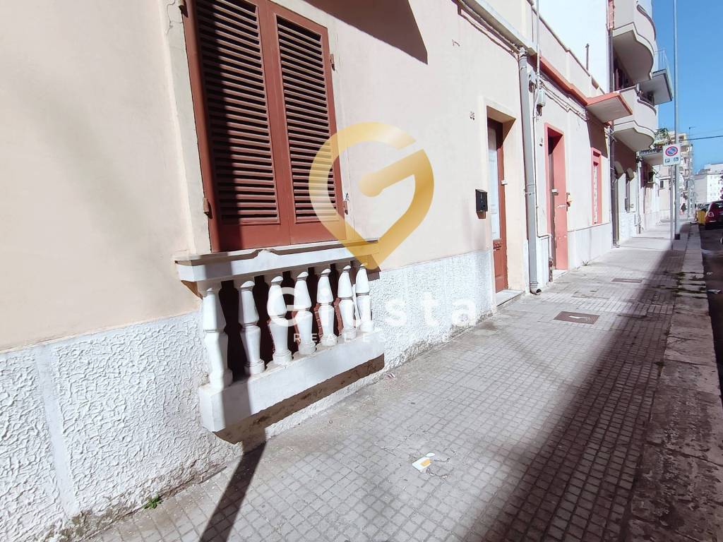 Casa indipendente a Brindisi in Via Umbria, 5 - Foto 2