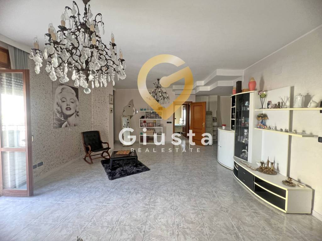Casa indipendente a Ostuni in corso emanuele II, 21 - Foto 3