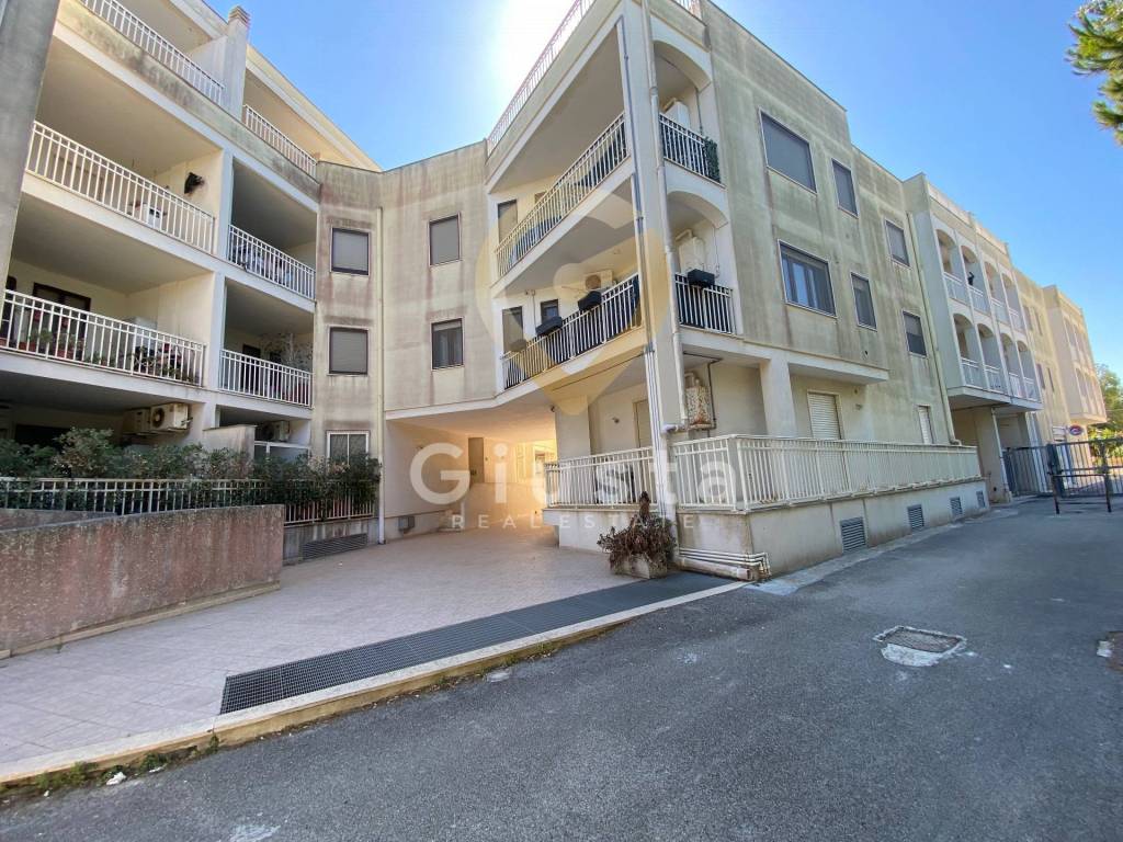 Appartamento a Brindisi in Via Materdomini, 12 - Foto 2