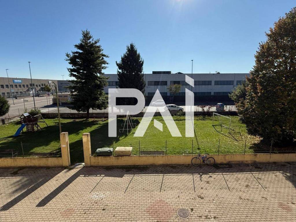 Appartamento a Nichelino in Via Vernea, 12 - Foto 2