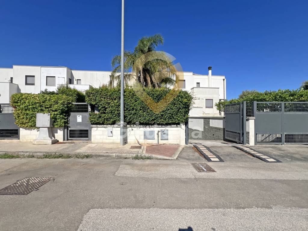 Villa a Brindisi in Via Madrid, 20 - Foto 3