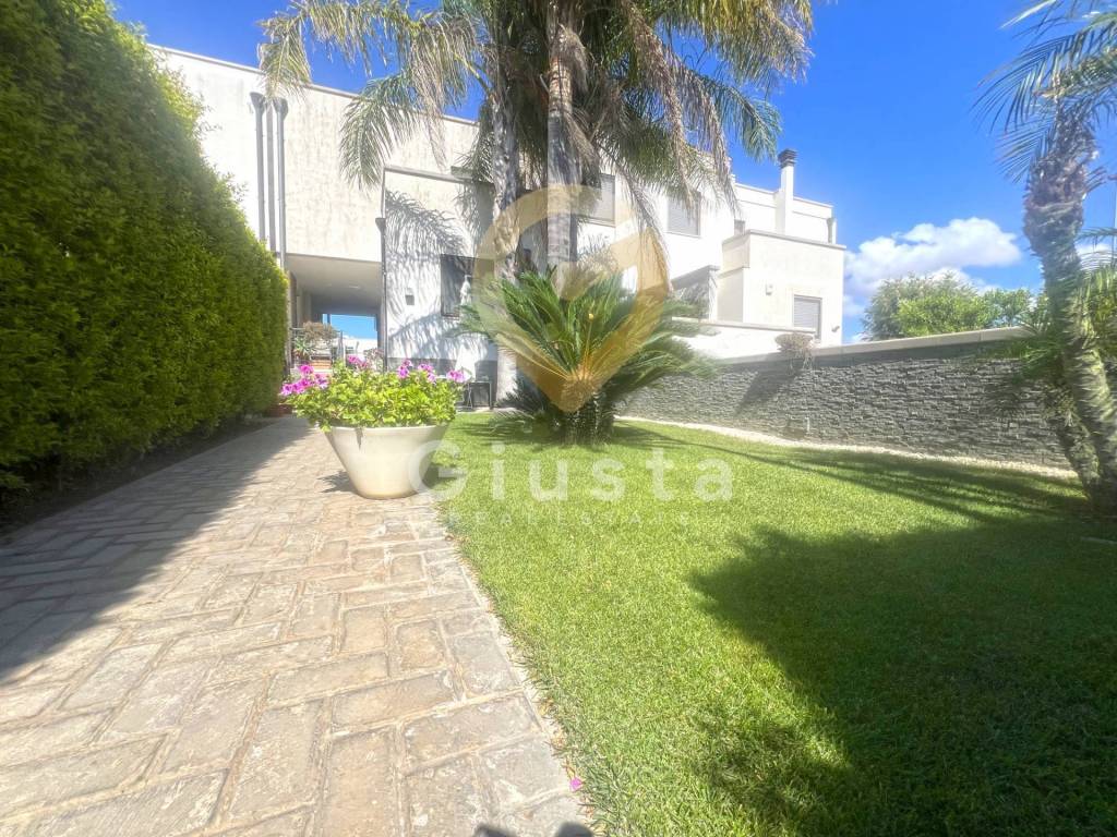 Villa a Brindisi in Via Madrid, 20 - Foto 4