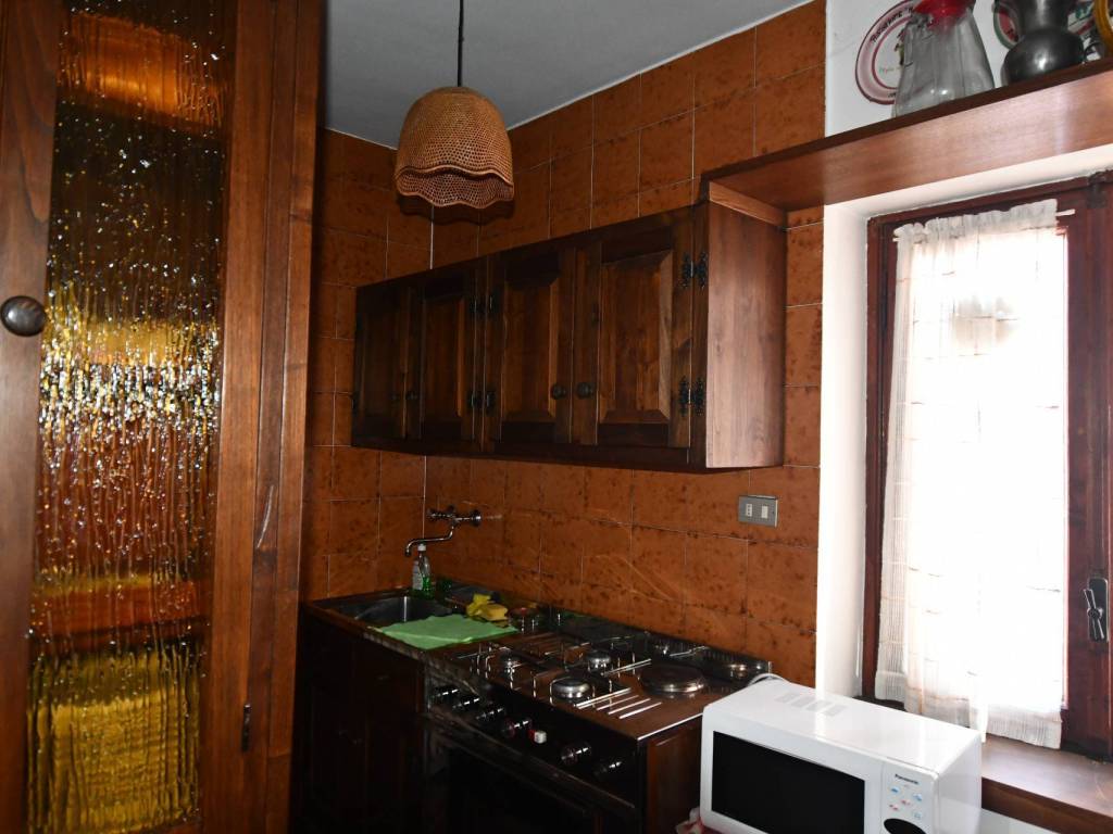 Appartamento a Bardonecchia in Viale Bramafam - Foto 4