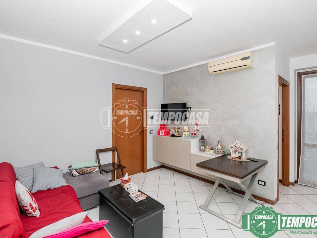 Appartamento a Castiraga vidardo in Via Salvo D'Acquisto, Vidardo 13 - Foto 5