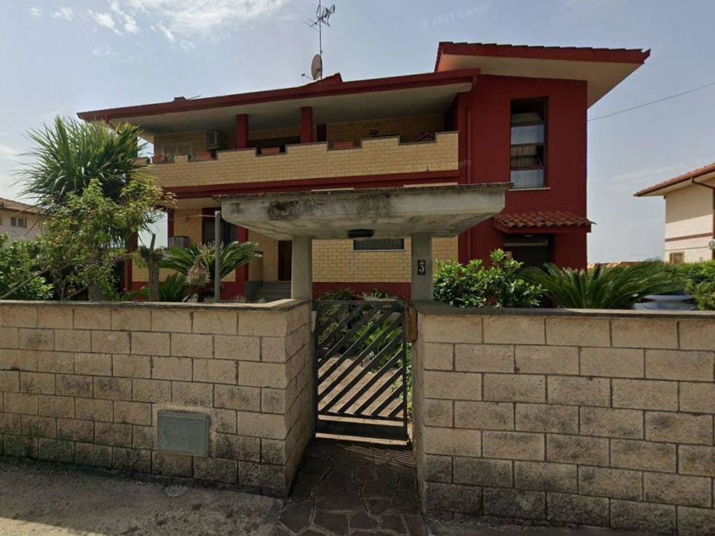 Appartamento a Aprilia in VIA PERUGIA, 3 - Foto 2