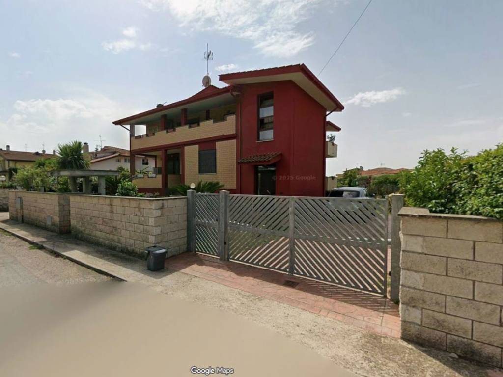 Appartamento a Aprilia in VIA PERUGIA, 3 - Foto 4