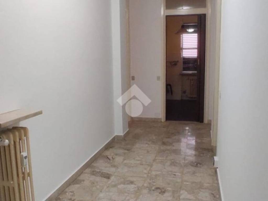 Appartamento a Lonate pozzolo in Via silvio pellico, 1 - Foto 5