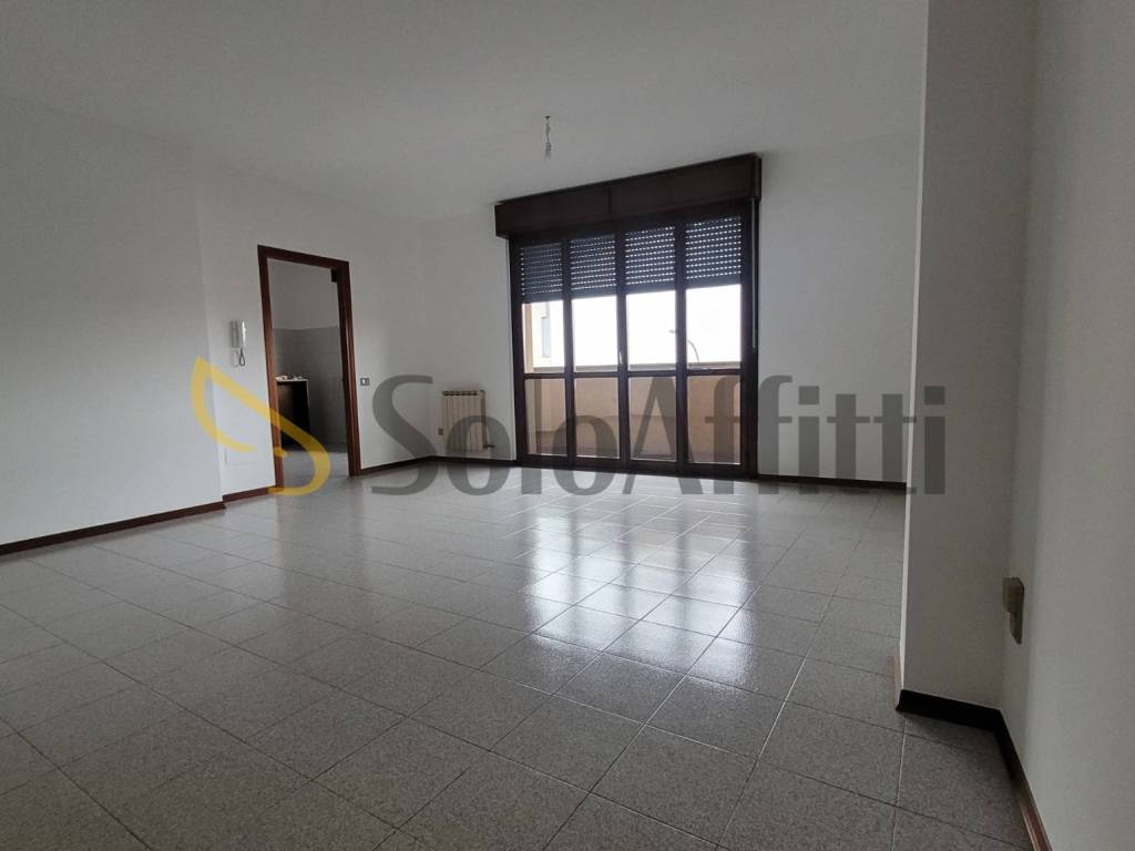 Appartamento a Parabiago in Via Sant'Ambrogio - Foto 3