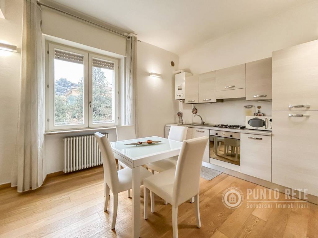 Appartamento a Verona in Via Luigi Bonzanini - Foto 2