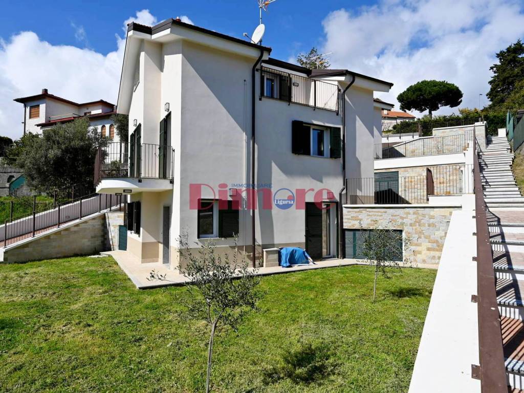 Villa a Albissola marina in Via Pittalodola, 11 - Foto 3