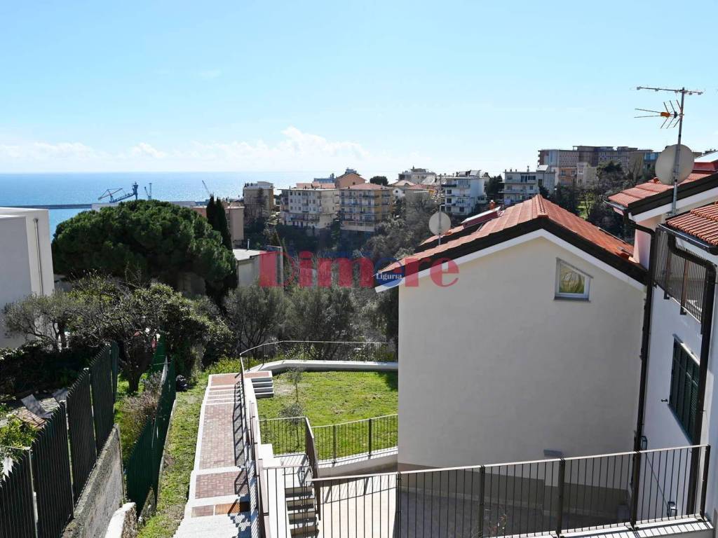 Villa a Albissola marina in Via Pittalodola, 11 - Foto 4