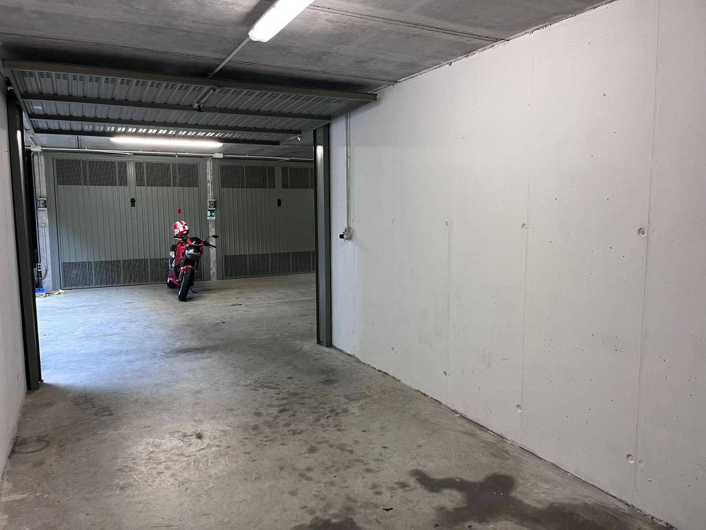 Box / garage a Varazze in Via Michelangelo Corosu, 47 - Foto 3