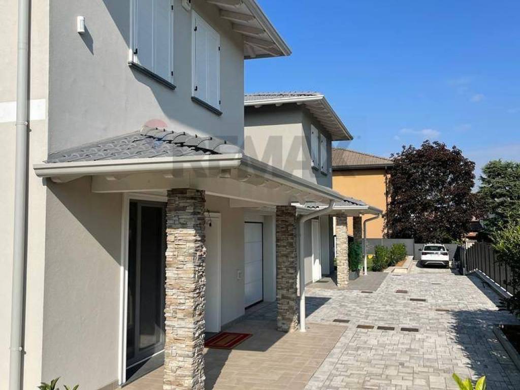 Villa a Castenedolo in via carducci - Foto 2