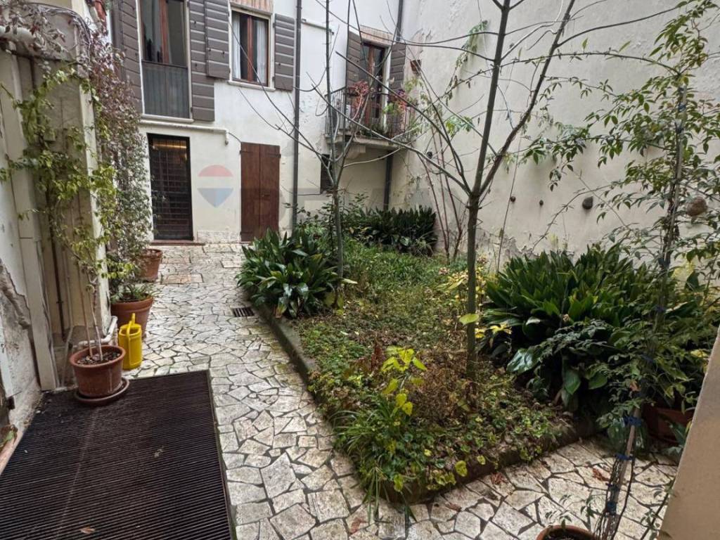 Appartamento a Mantova in Vicolo Scala, 11 - Foto 2