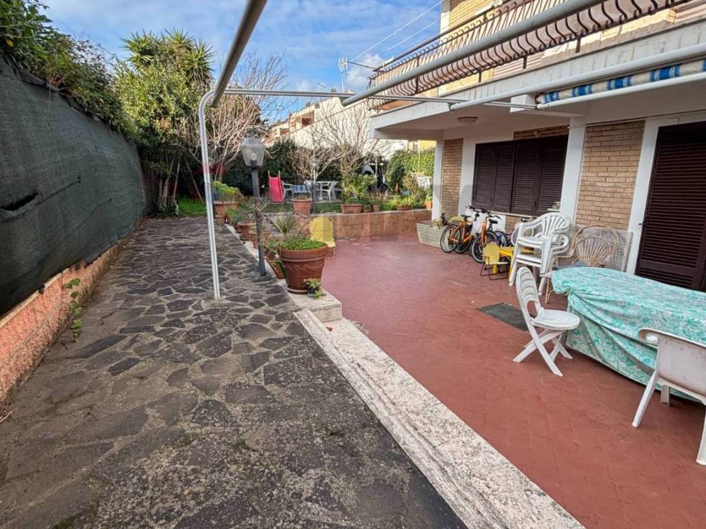 Appartamento a Ardea in Via Ulisse, 30 - Foto 2